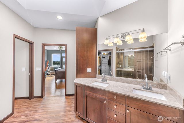 5043 Bradshaw Road, Freeland, WA 98249