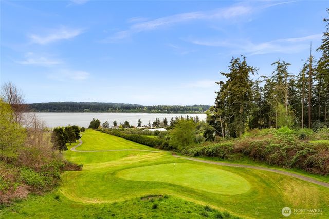 5043 Bradshaw Road, Freeland, WA 98249