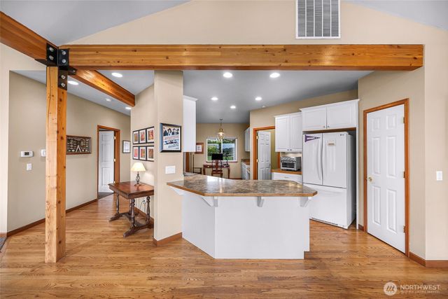 5043 Bradshaw Road, Freeland, WA 98249