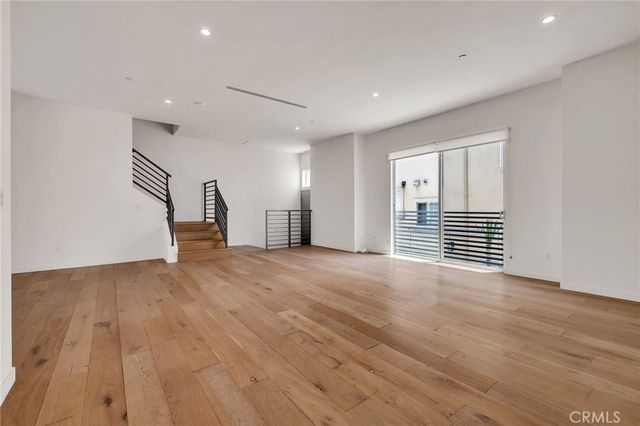 1715 Armacost Avenue 2, Los Angeles, CA 90025