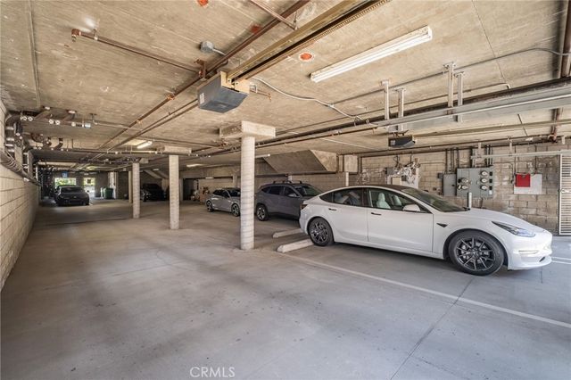 1715 Armacost Avenue 2, Los Angeles, CA 90025