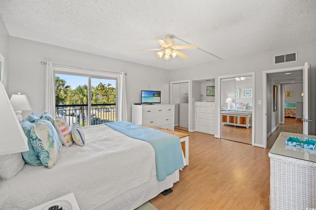 320 Myrtle Ave., Pawleys Island, SC 29585