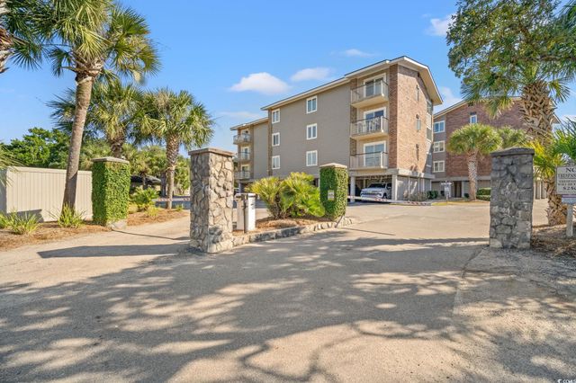 320 Myrtle Ave., Pawleys Island, SC 29585