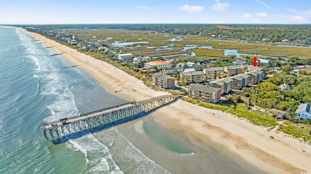 320 Myrtle Ave., Pawleys Island, SC 29585