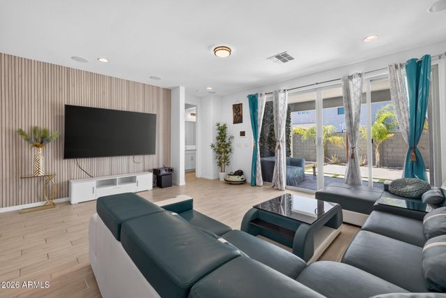 9756 E SEISMIC Avenue, Mesa, AZ 85212