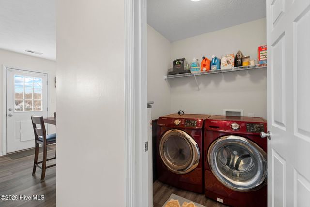 205 High Meadow Court, Richlands, NC 28574