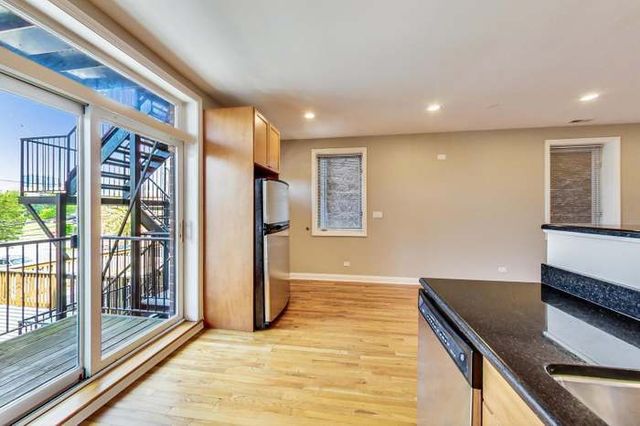 1302 W FILLMORE Street 2, Chicago, IL 60607