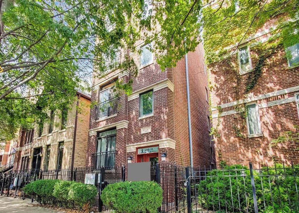 1302 W FILLMORE Street 2, Chicago, IL 60607