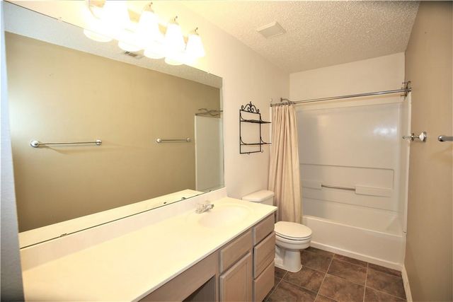 1915 Ruthie RUN, Cedar Park, TX 78613