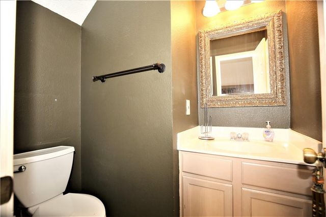 1915 Ruthie RUN, Cedar Park, TX 78613