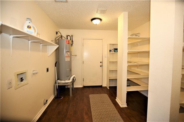 1915 Ruthie RUN, Cedar Park, TX 78613