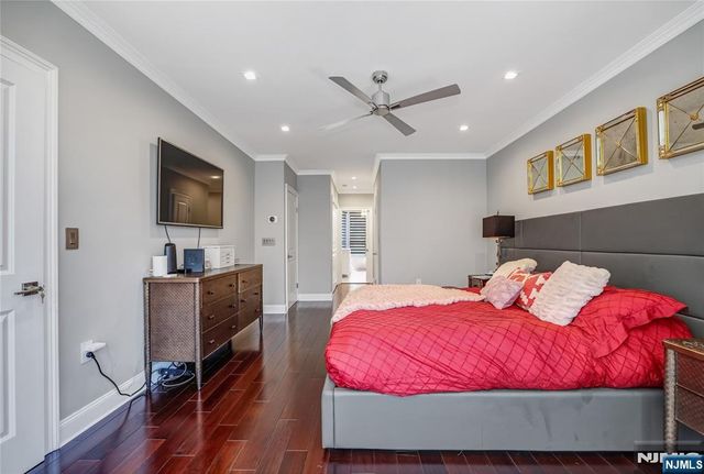 117 Kensington Drive 304, Fort Lee, NJ 07024
