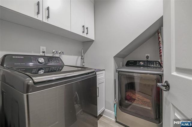 117 Kensington Drive 304, Fort Lee, NJ 07024