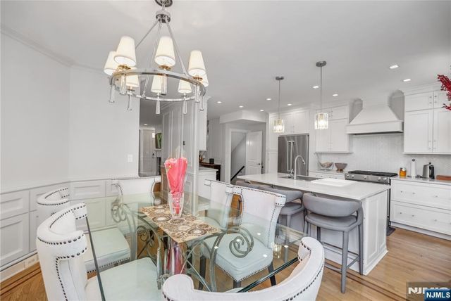 117 Kensington Drive 304, Fort Lee, NJ 07024