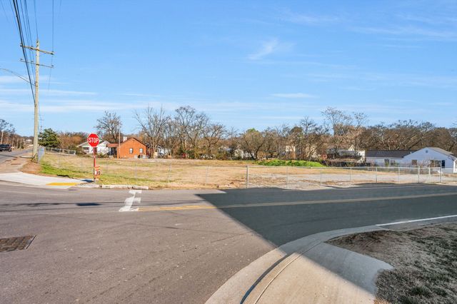 1700 County Hospital Rd, Nashville, TN 37218