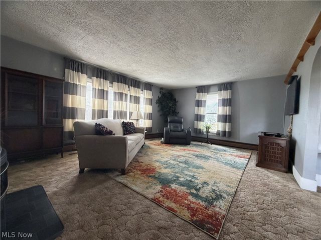 87 N Mechanic Street, Hayesville, OH 44838