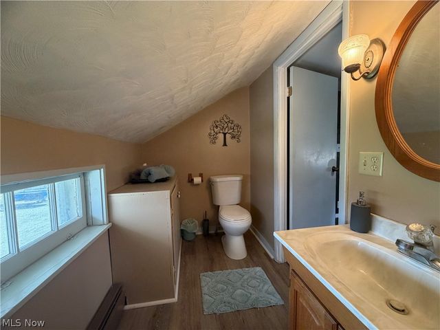 87 N Mechanic Street, Hayesville, OH 44838