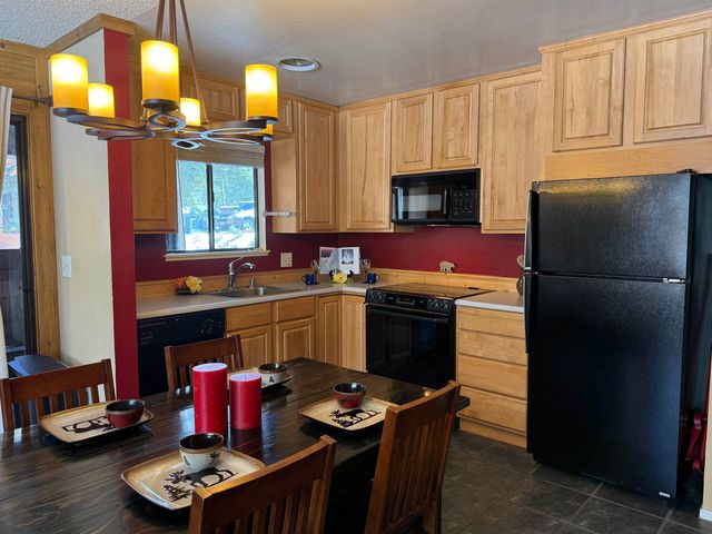 11639 Snowpeak Way Unit 505, Truckee, CA 96161
