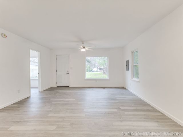 3834 W Admiral Boulevard, Tulsa, OK 74127