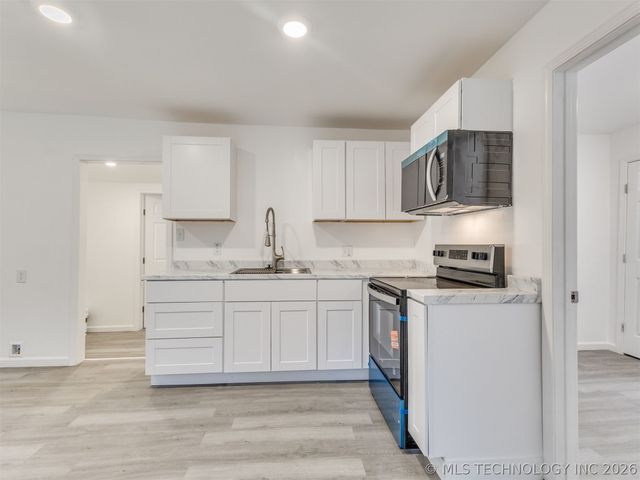 3834 W Admiral Boulevard, Tulsa, OK 74127