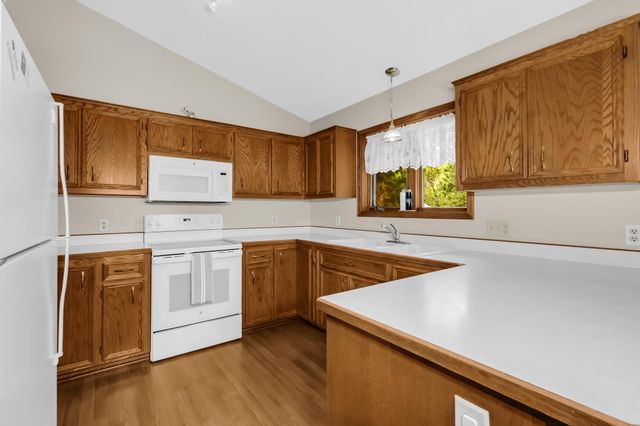 12929 Garrett Avenue, Apple Valley, MN 55124