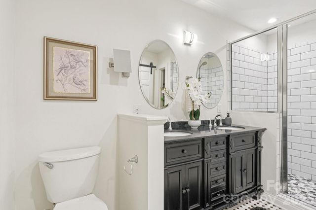 3000 Dunlavin Way, Charlotte, NC 28205