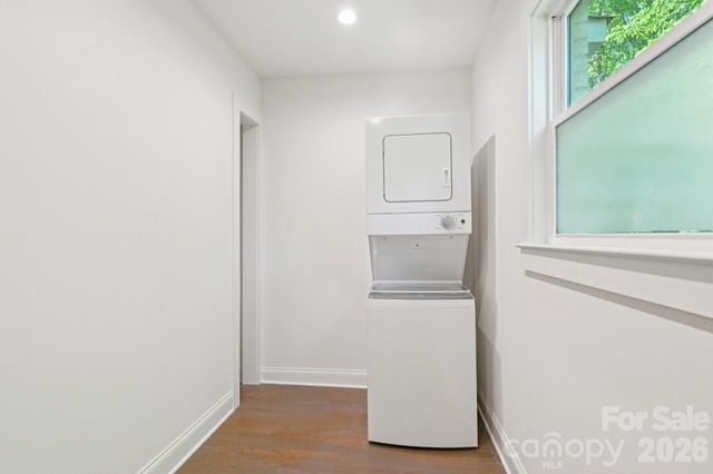 3000 Dunlavin Way, Charlotte, NC 28205