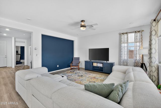 21189 E Raven Drive, Queen Creek, AZ 85142