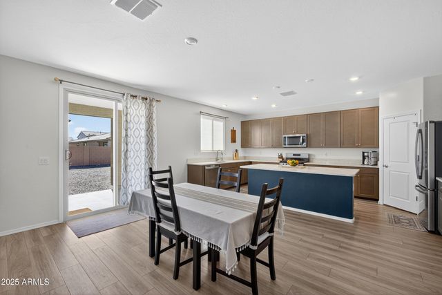 21189 E Raven Drive, Queen Creek, AZ 85142