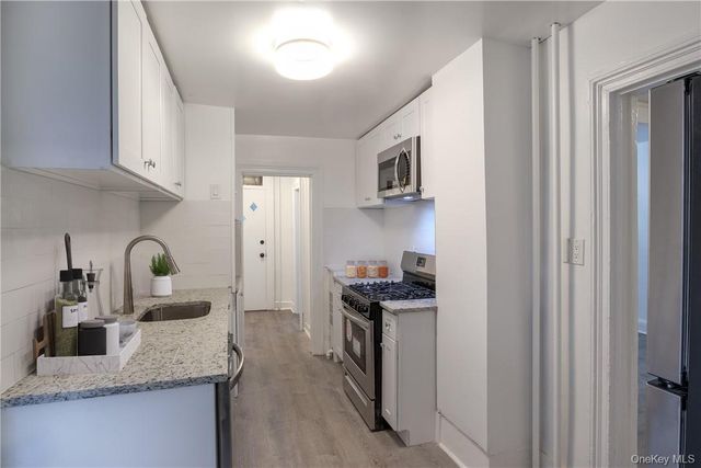 35 White Avenue, Nyack, NY 10960