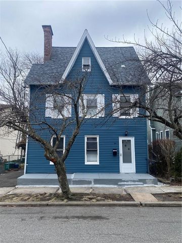 35 White Avenue, Nyack, NY 10960