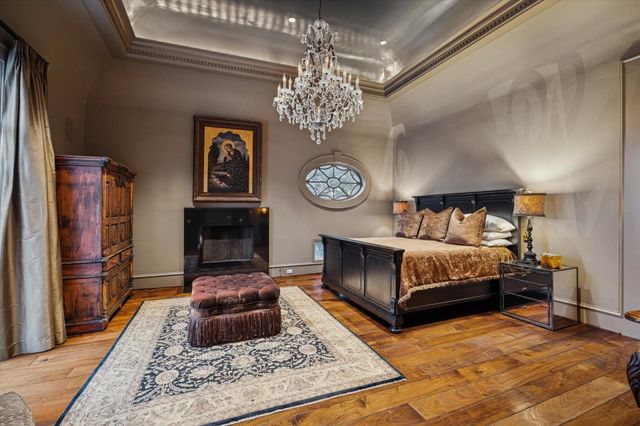 20 Sunset Boulevard, Houston, TX 77005