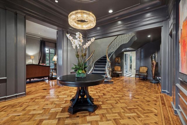 20 Sunset Boulevard, Houston, TX 77005