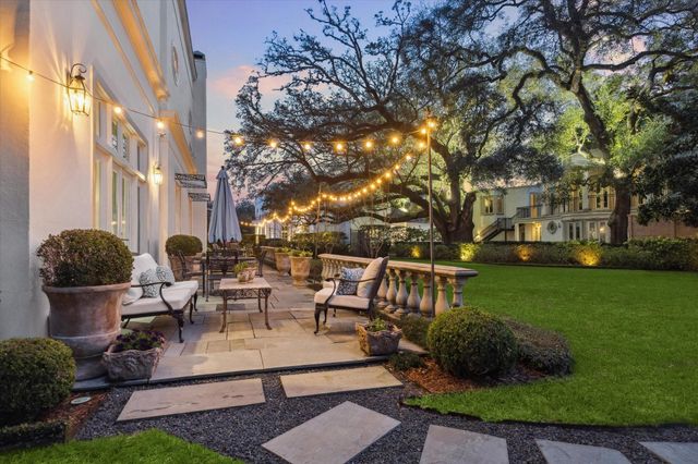 20 Sunset Boulevard, Houston, TX 77005