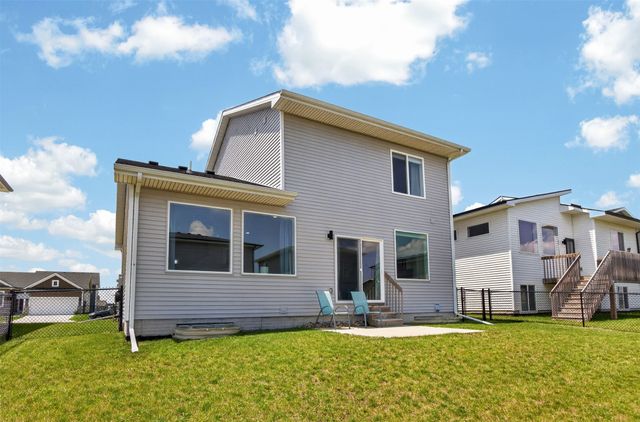 609 NE Hunter Drive, Ankeny, IA 50021