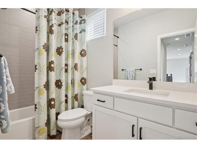 624 Simmental Loop, Castle Rock, CO 80104