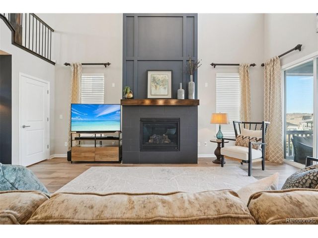 624 Simmental Loop, Castle Rock, CO 80104