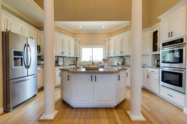 5172 Remington Dr, Brentwood, TN 37027