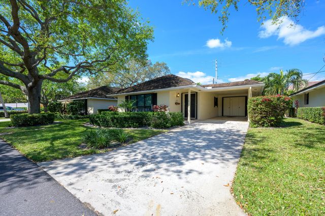 11335 Twelve Oaks Way, North Palm Beach, FL 33408