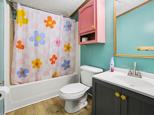 6405 Scott Street, Twin Lake, MI 49457