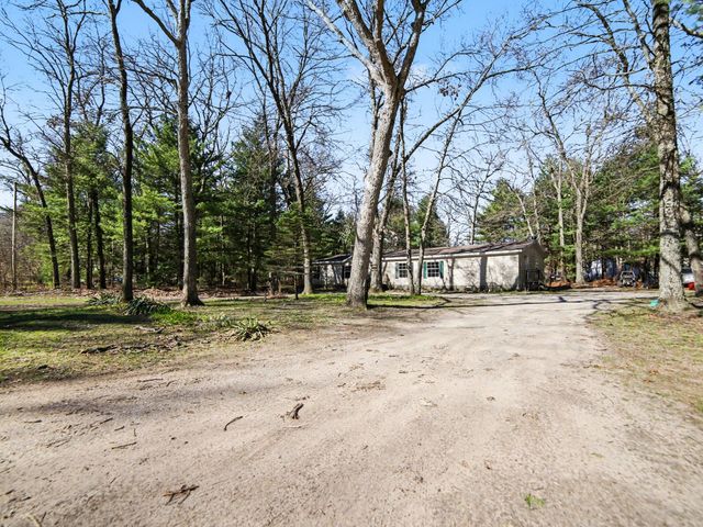 6405 Scott Street, Twin Lake, MI 49457