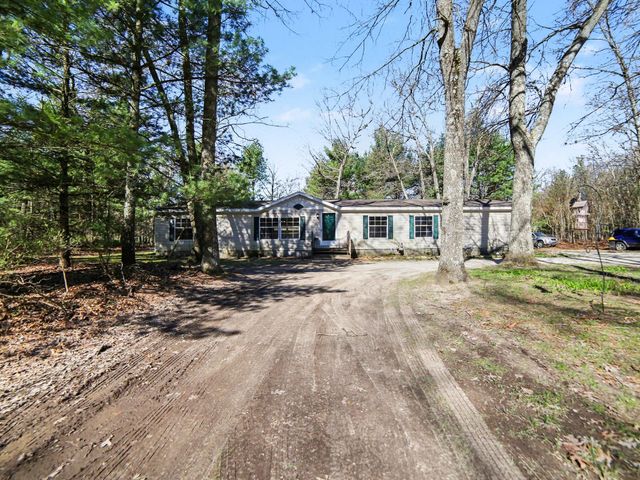 6405 Scott Street, Twin Lake, MI 49457