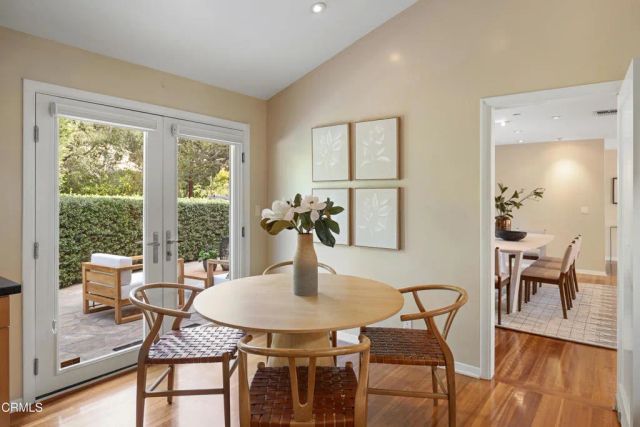 766 Canon Drive, Pasadena, CA 91106