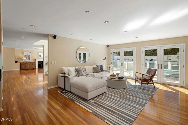 766 Canon Drive, Pasadena, CA 91106