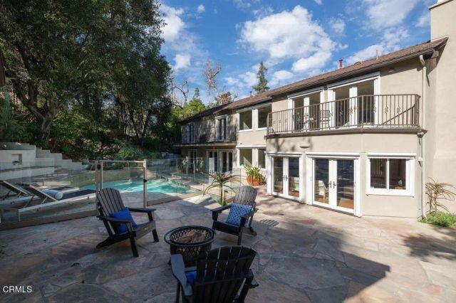 766 Canon Drive, Pasadena, CA 91106