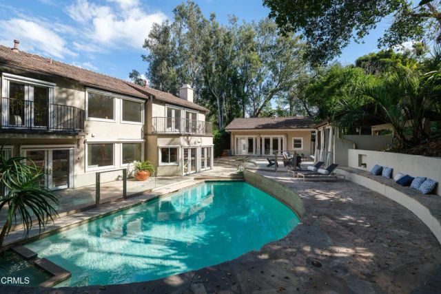 766 Canon Drive, Pasadena, CA 91106