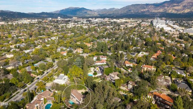 766 Canon Drive, Pasadena, CA 91106