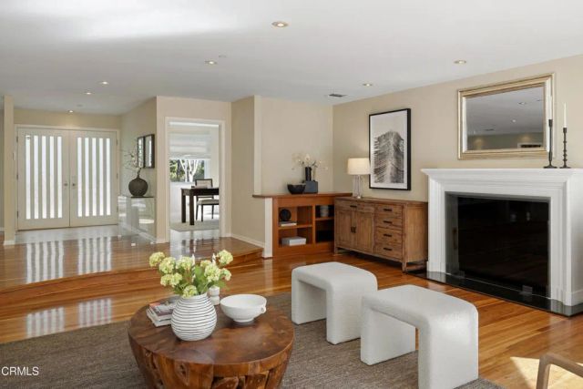 766 Canon Drive, Pasadena, CA 91106