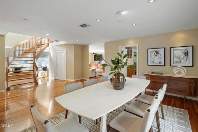 766 Canon Drive, Pasadena, CA 91106