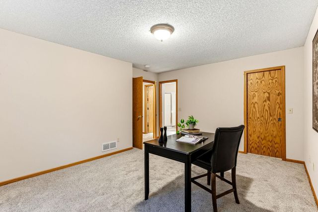 4707 Wildwood Street, Eagan, MN 55122